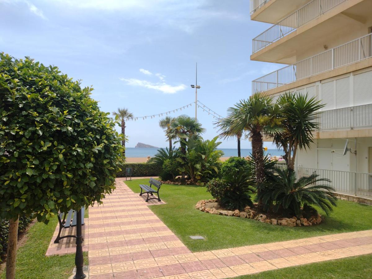 Living Benidorm. Playa Levante Luaran gambar