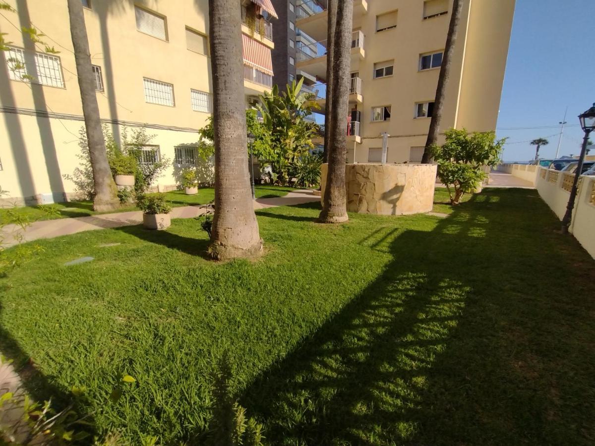 Living Benidorm. Playa Levante Luaran gambar