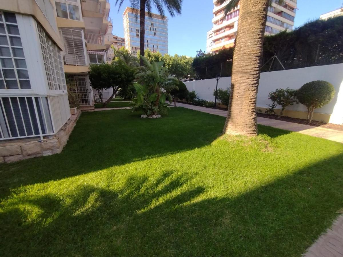 Living Benidorm. Playa Levante Luaran gambar